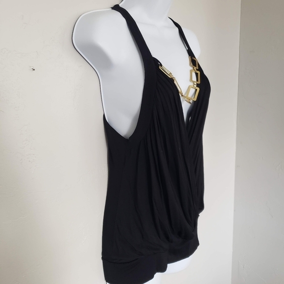 Valentine NWOT Women's Large Black Sleeveless Blouse Surplice Gold Chain Neck - Picture 4 of 7
